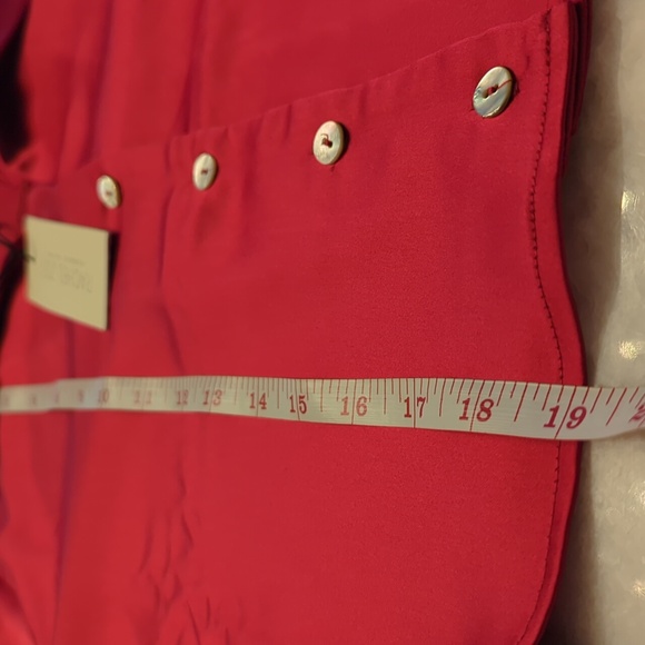 Rachel Zoe crop button down blouse Medium NWT - Picture 7 of 9